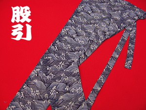 義若オリジナルの和柄股引き 激安セール商品 荒波紋様 黒